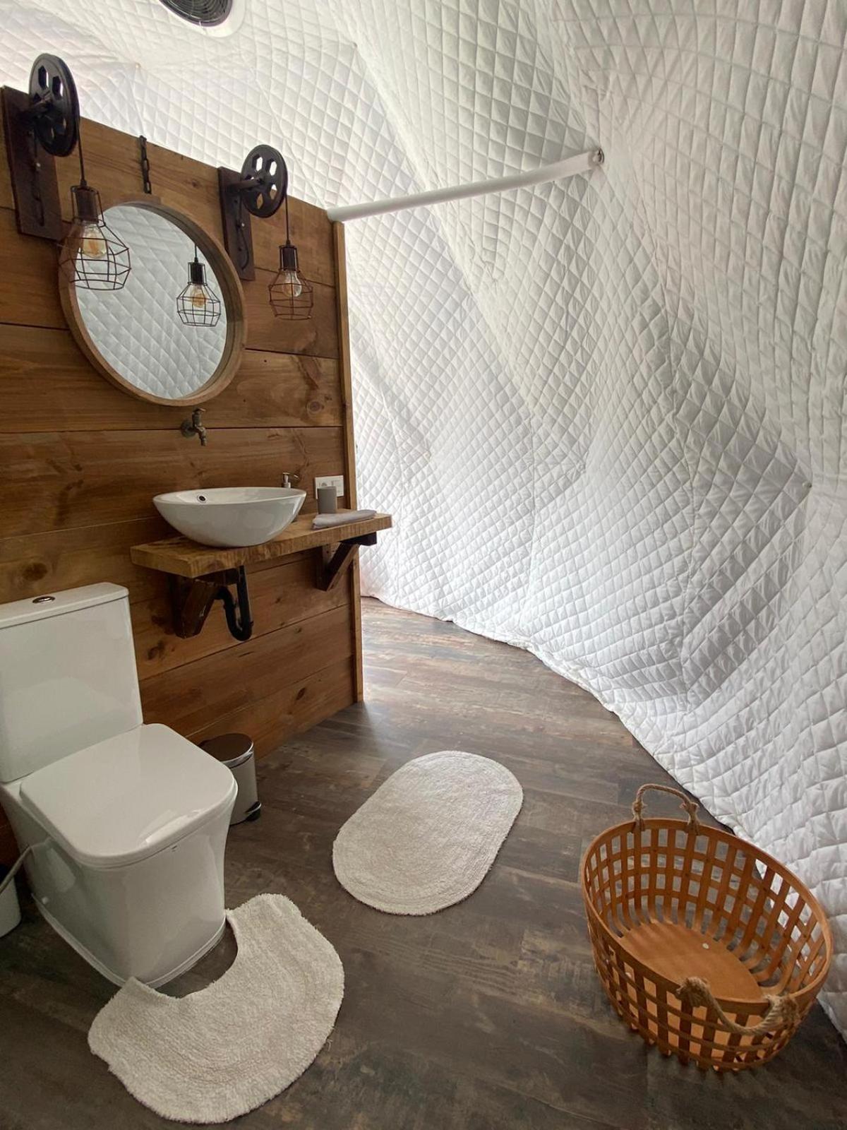 Glamping Quintana Hotel Gijon Exterior photo
